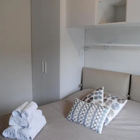 Raggio Di Sole - Pool, Tennis, Parking, Sea View & Relax Lejlighed *