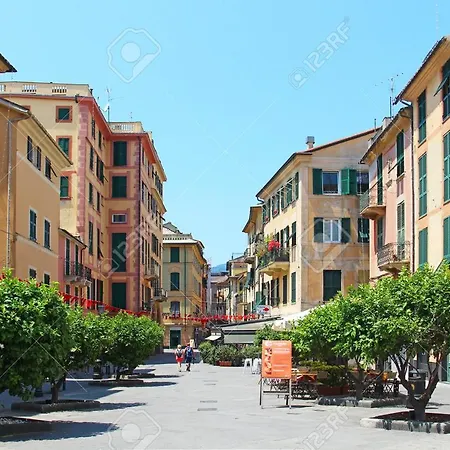 Apartment Raggio Di Sole - Pool, Tennis, Parking, Sea View & Relax Rapallo