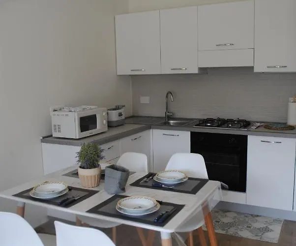 Raggio Di Sole - Pool, Tennis, Parking, Sea View & Relax Appartement