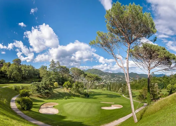 Lägenhet Raggio Di Sole - Pool, Tennis, Parking, Sea View & Relax Rapallo